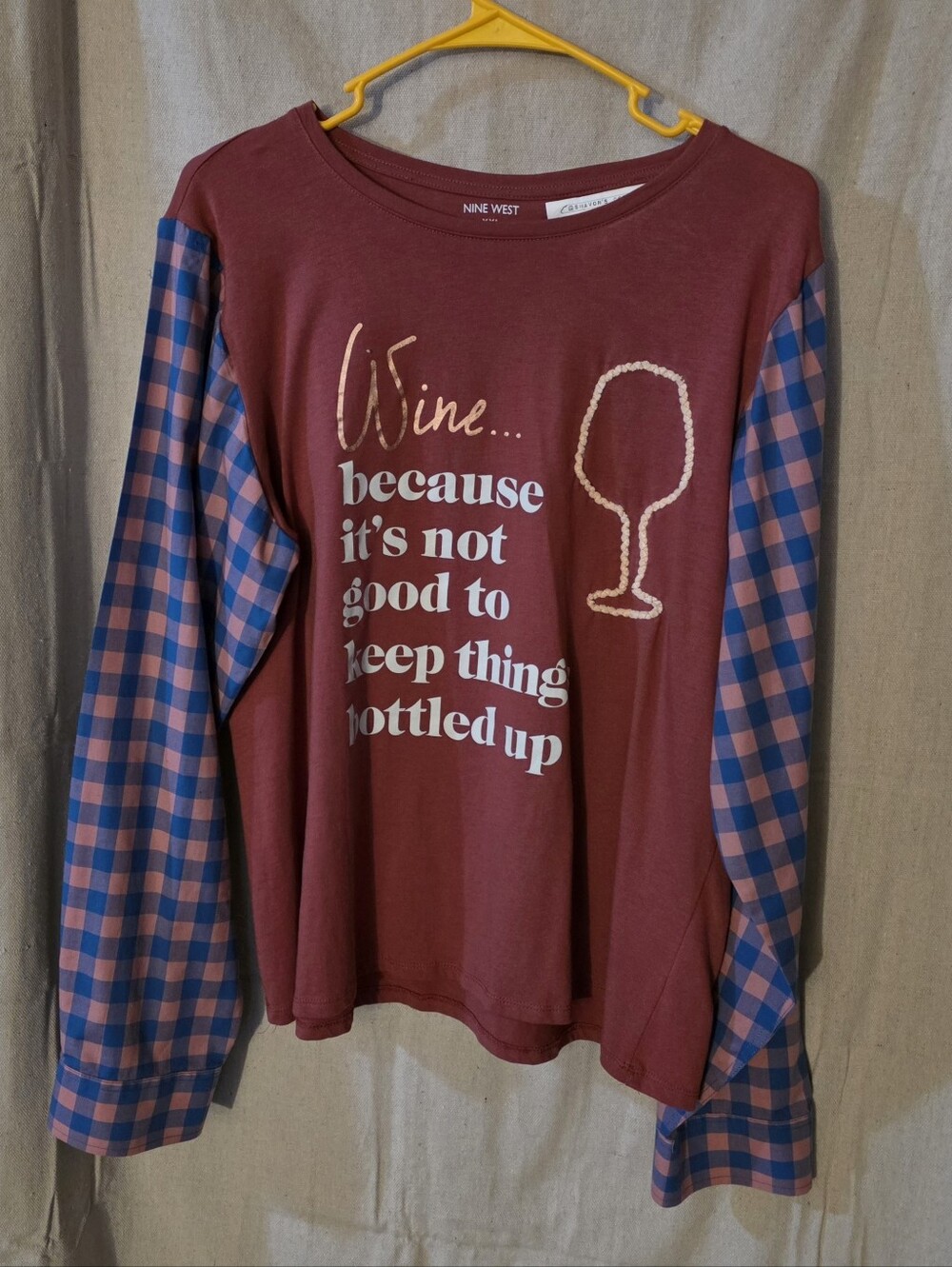 Nine West Burgundy Graphic Long Sleeve Top with Blue Plaid Sleeves